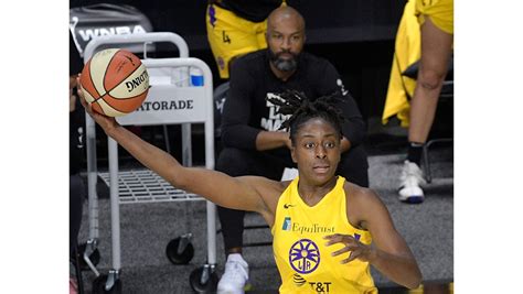 Sparks To Build Around Nneka Ogwumike After Losing Candace Parker