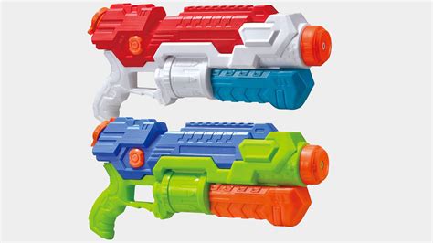 Best Water Guns 2021 Save On Must Have Super Soakers And Water