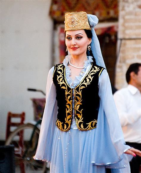 Uzbek Folklore And Fashion Show Uzbekistan O‘zbekiston Ўзбекистон Fashion Costumes Around