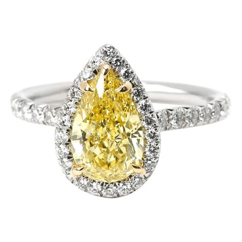 Hannah florman's designs are all courtesy of tiffany & co. Tiffany and Co. Soleste Diamond Fancy Vivid Yellow Pear ...