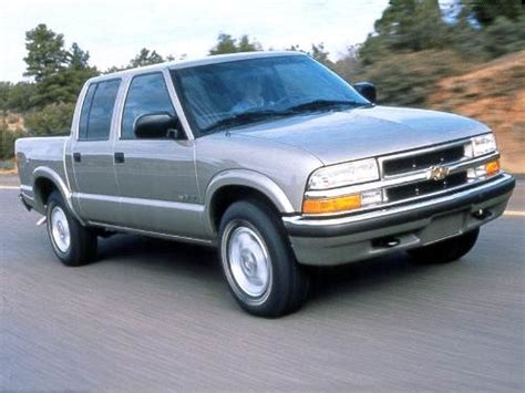 2001 Chevrolet S10 Crew Cab Price Value Ratings And Reviews Kelley