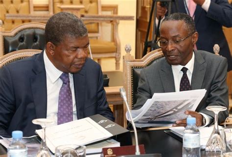Fusões Do Novo Governo Angolano Dão Direito A Reforma Antecipada Para