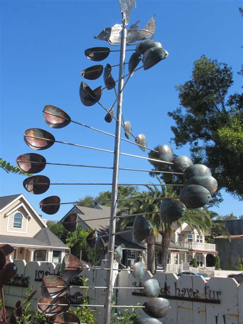 Metal Whirligig Garden Art Wind Sculptures Kinetic Sculpture Yard Art