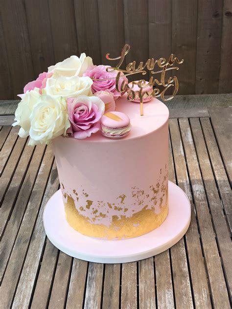 Pin By Andee On Chef At Heart Fresh Flower Cake Birthday Cake With Flowers Flower Cake