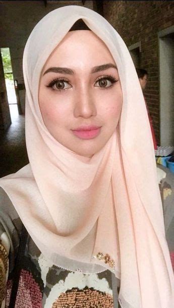 Pin Oleh Nauvari Kashta Saree Di Hijabi Queens Gadis Rambut Merah Wanita Cantik Wanita