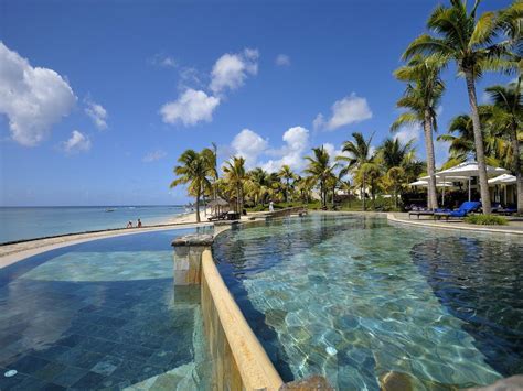 Radisson Blu Azuri Resort Spa Mauritius Save 30 With Travelhub