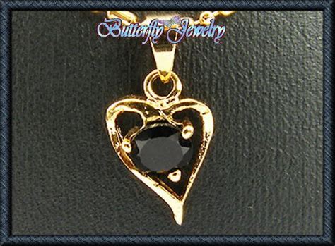 6mm Sim Black Sapphire Heart Shape 18kgp Pendant Free Chain Necklace