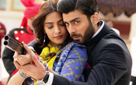 Yearender 2014: Bollywood's best and worst onscreen ... Khoobsurat design aqwal e zareen wallpapers in urdu.