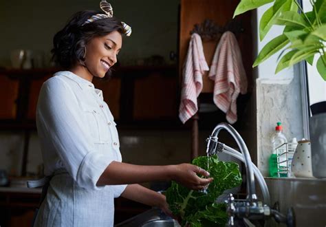 Leafy Greens How To Source Wash Store And Prepare Them