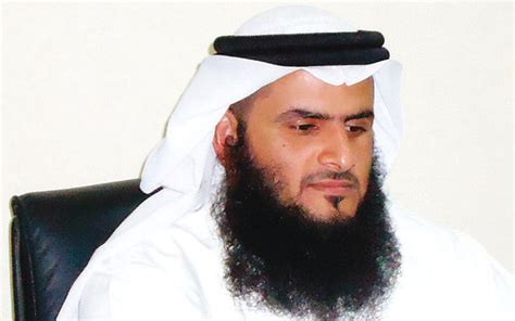 بلدية الشارقة تفتتح مواقف وردية لموظفاتها وتطلق مشروعاً للري باستخدام الذكاء الإصطناعي. بلدية الشارقة تقطع شوطاً كبيراً لإزالة العزب العشوائية ...