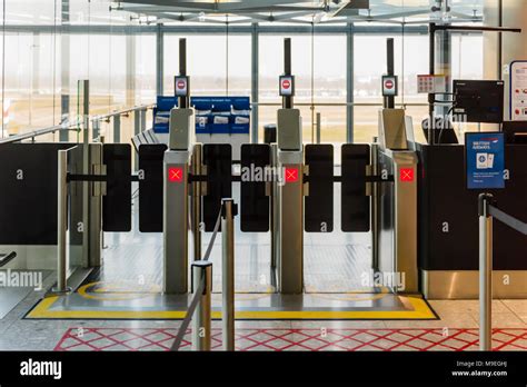 Airport Security Gate Uk Hi Res Stock Photography And Images Alamy
