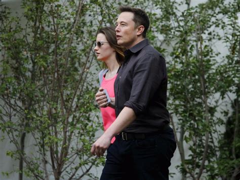 Đây Là Lần đầu Tiên Tỷ Phú Elon Musk Trải Lòng Về Cuộc Sống Hôn Nhân Phức Tạp Của Mình Việc
