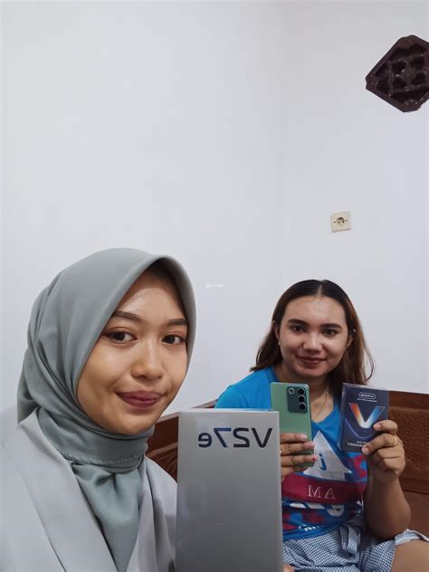 Handphone VIVO V27e Baru Promo Meteor Cell di Malang - Tribun JualBeli