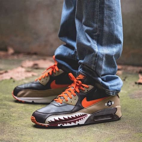 Don't know about you, but i think these 90's are fresher than those day of the dead joints. 9 Rare Air Max 90s You Should Know About For Air Max Day ...