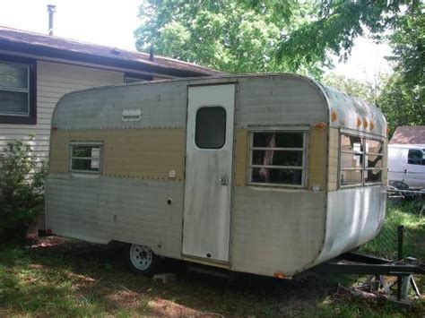 Of course, you could go the traditional route getting a tent or some however, why not upgrade your camping experience this summer with a camper? 1000+ images about Go Tag-a-Long !!! on Pinterest ...