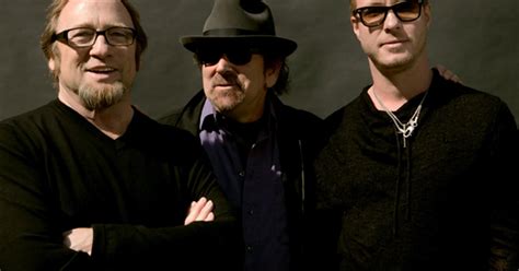 Song Premiere Stephen Stills New Band The Rides Play A Word Game