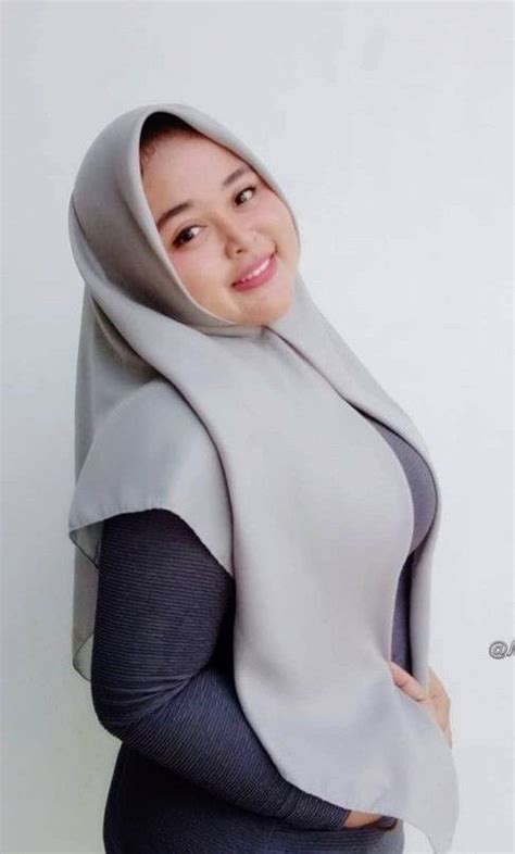 Pin Oleh Eka Prasetia Di Hijab Di Gaya Hijab Wanita Terseksi