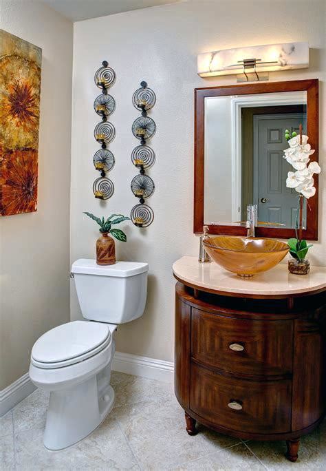 Bathroom Wall Decor 8 Amazing Bathroom Decor Ideas