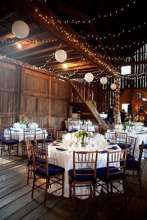 35 Cozy Barn Decor Ideas For Your Fall Wedding Beauty Of Wedding
