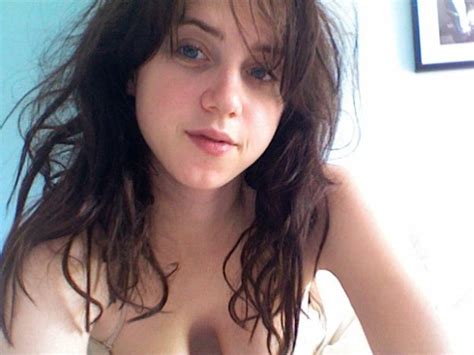 Zoe Kazan The Fappening Nude Leaked Photos The Fappening