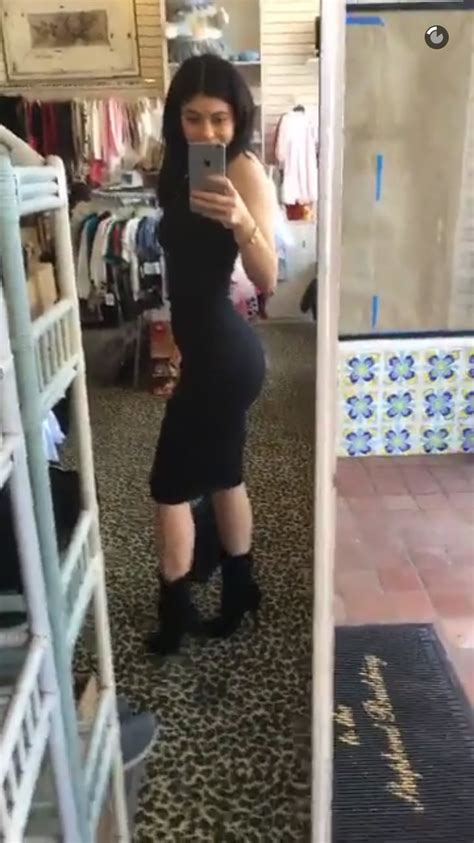 Kylie Jenner Kylizzlemynizzl Hottest Celebrities On Snapchat