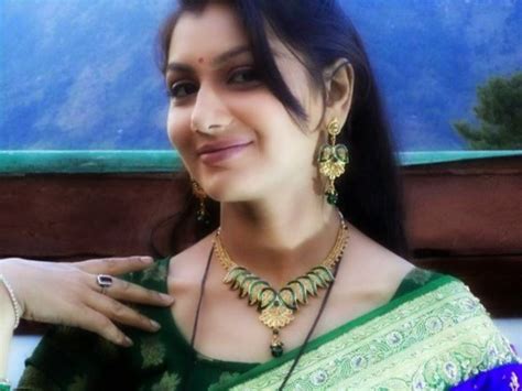 sriti jha in kumkum bhagya all serial actress name 1612x1064 download hd wallpaper