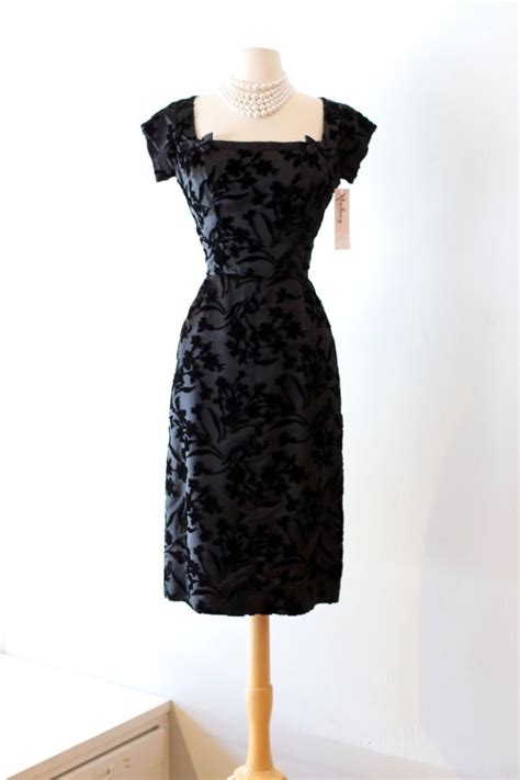 Her thorough knowledge of styles and trends will guide you to the dress of your dreams. Vintage 1960's Sophie of Saks Fifth Avenue Cocktail Dress ...