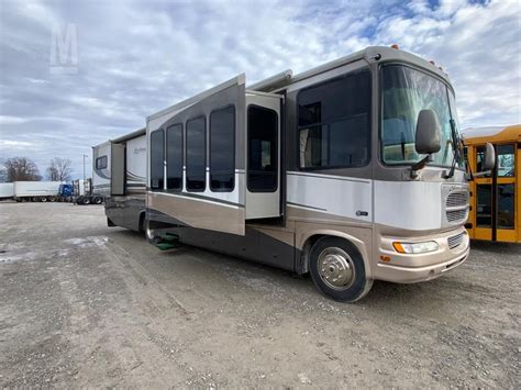 Gulf Stream Coach Sun Voyager 8379 Class A Motorhomes Auction Results