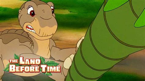 Littlefoot Learns How To Get Food The Land Before Time Youtube