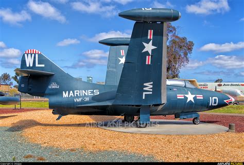 123652 Usa Marine Corps Grumman F9f Panther At Miramar Mcas