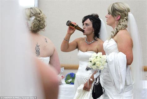Katrina Hayman Photo Of Bride Swigging Beer Is Branded Disgusting Daily Mail Online