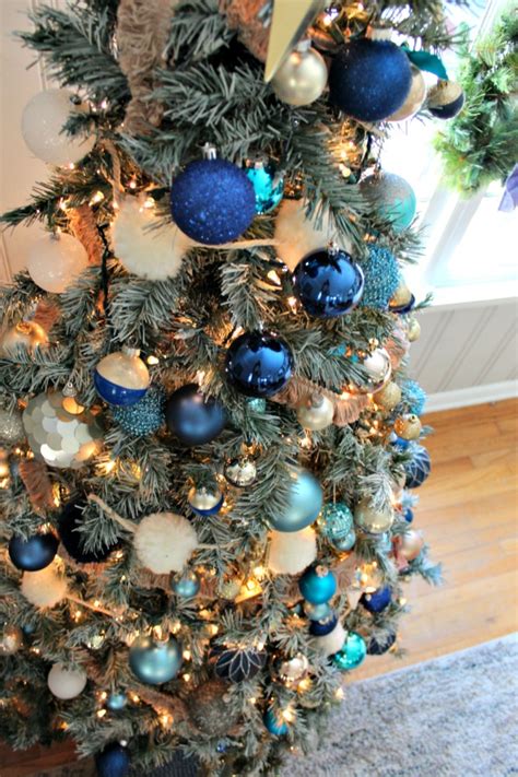 We did not find results for: Decorations of Blue on White Christmas Tree - Southern ...