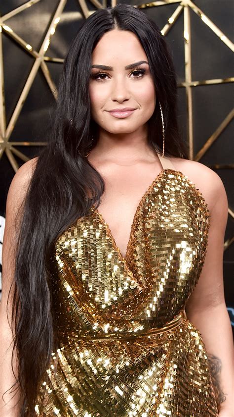 Demi Lovato Suffering Overdose Side Effects Remains In Hospital Hot