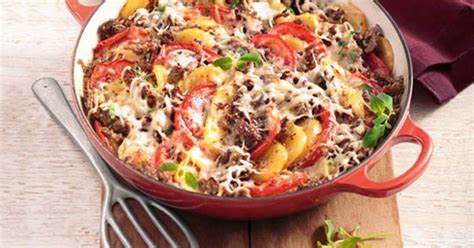 Kartoffel -Auflauf mit würzigem Hackfleisch herzhaft lecker