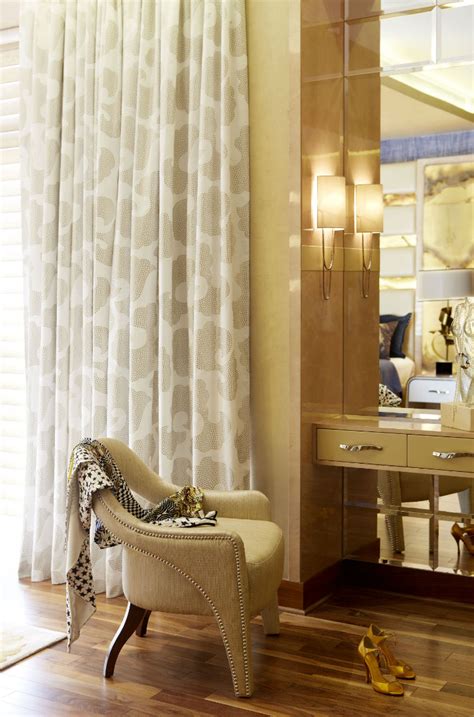 With millions of inspiring photos from design professionals, you'll find just want you need to turn your house into. Top Designers - Nikki B Interiors - Love Happens Blog