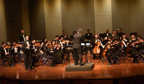 Orquesta Filarmónica Municipal En Concierto Teatro Centro De Arte