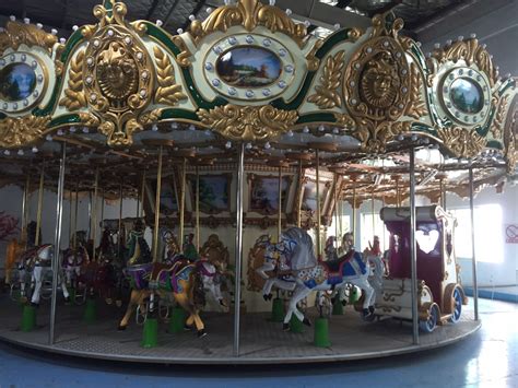 36 seats vintage carousel rides for sale carnival games amusement
