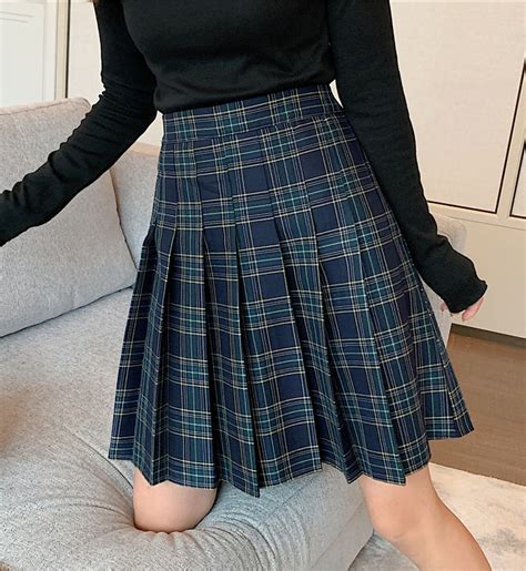 Knee Length Pleated Plaid Skirt Women Plus Size Navy Black