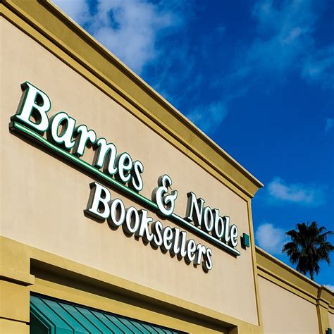 Tampa Barnes & Noble Moves to Westshore As Printed Books Make Comeback