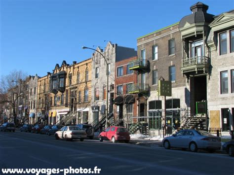 Rue Saint Denis à Montréal Guide Du Canada En Photos