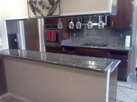 All products >> kitchen top,bath top,sink >> kitchen countertop, island top. KITCHEN STYLE: Blue Pearl Granite Countertop