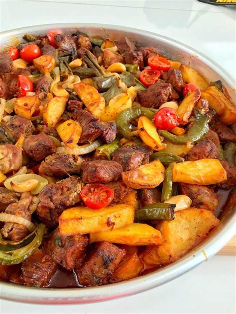 SEBZELİ TEPSİ KEBABI | Yemek tarifleri, Etli yemek tarifleri, Yemek