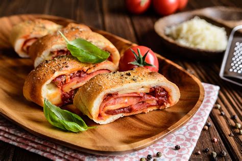 Easy Calzone Recipes Are Fun To Make