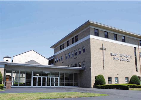 โรงเรียนเอกชนที่อเมริกา St Anthony High School New York Usa