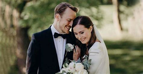 Sanna marin, 34, was photographed wearing a smart black trouser suit with a plunging neckline for the cover of fashion magazine trendi. PM Sanna Marin Of Finland Gets Married | Femina.in