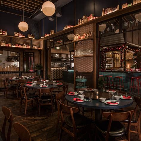 תוכל ליצור קשר עם החברה באמצעות דואל info@empirehotel.com.my. chinese restaurant Chicagos Best Bar amp; Restaurant ...
