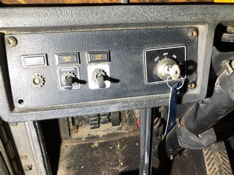 Kenworth T800 Dash Panel D640613