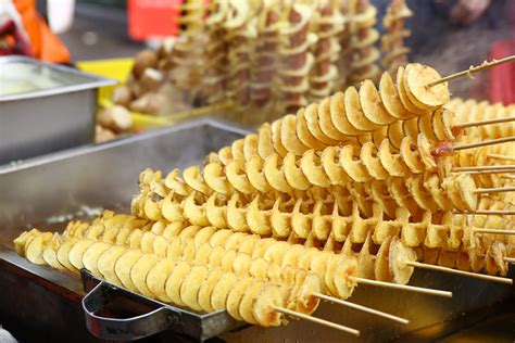 Or chicken that can go to town in spicy honey sauces, sesame seeds, garlic, peanuts and chilli flakes. 50 Best Korean Street Food At Myeongdong - From Grilled ...