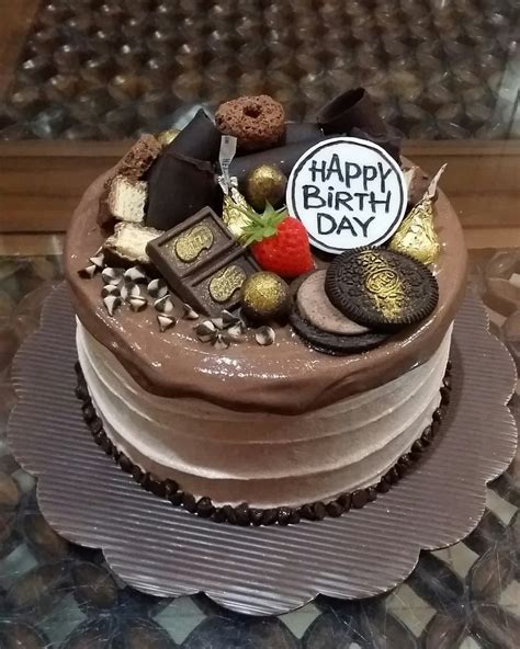Kue dan hidangan lezat lainnya sangat identik dengan perayaan ulang tahun. Resep Kue Ulang Tahun Anak Perempuan Sederhana | Cake Recipes