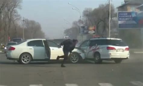 This Russian Dude Just Turned The Term â€˜russian Dash Camâ€ On Its Head
